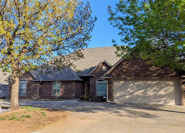 Property at 9908 Thompson Ave, Yukon, OK 73099, 4 beds, 2.5 baths