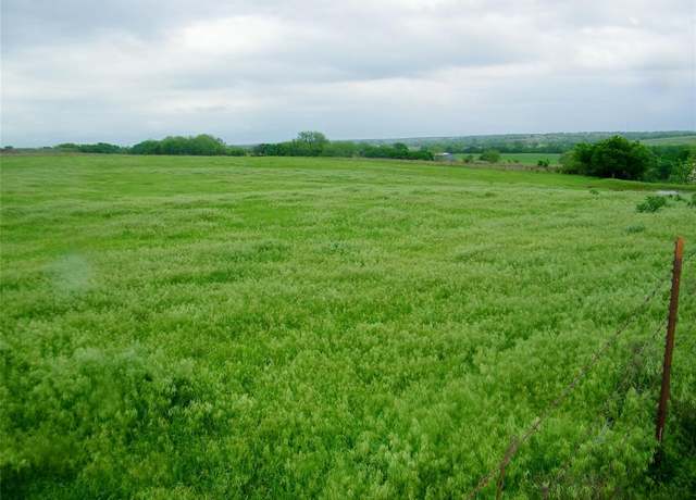 Property at N County Street 2990, Lindsay, OK 73052