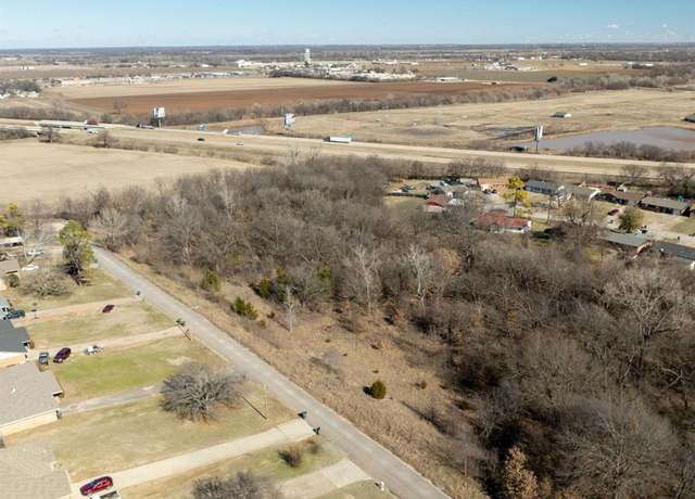 Property at 815 S Dogwood Dr, Pauls Valley, OK 73075