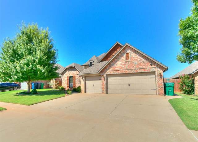 Property at 3909 Wayfield Ave, Oklahoma City, OK 73179, 3 beds, 2.5 baths