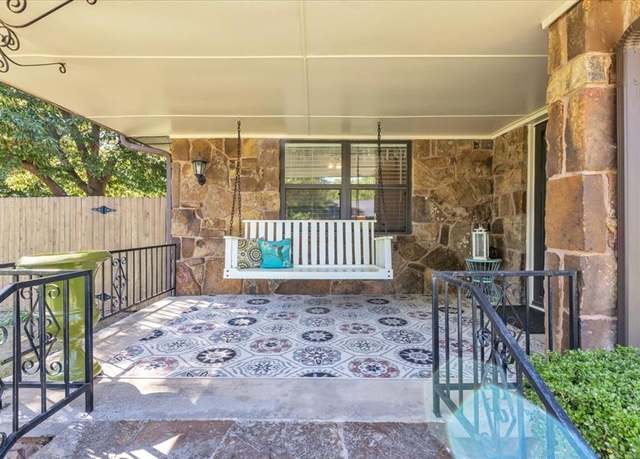 Property at 15170 Arrowhead Dr, Yukon, OK 73099, 3 beds, 2.5 baths