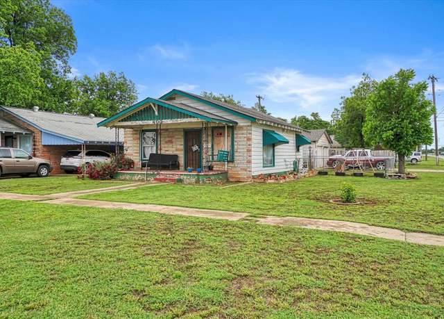 Property at 400 E Liveoak St, Altus, OK 73521, 2 beds, 1 bath