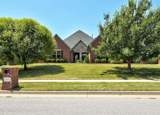 Property at 10816 NW 96th St, Yukon, OK 73099, 4 beds, 3 baths
