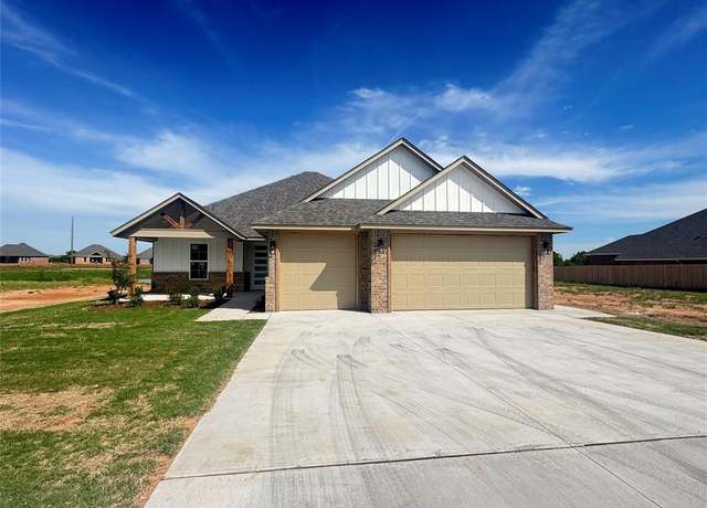 Property at 2822 Dunham Dr, Norman, OK 73071, 4 beds, 2.5 baths