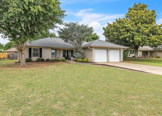 Property at 10717 Sunset Blvd, Oklahoma City, OK 73120, 3 beds, 2 baths