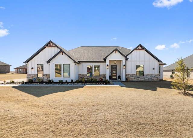 Property at 2249 Jackson Ln, Blanchard, OK 73010, 4 beds, 3 baths