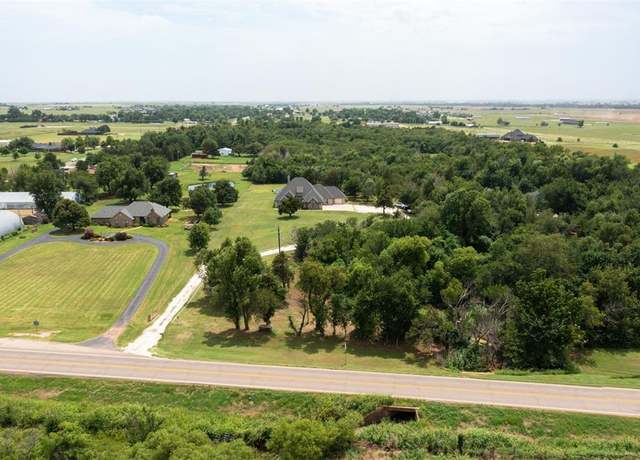 Property at 16928 State Highway 33, Kingfisher, OK 73750, 4 beds, 4.5 baths