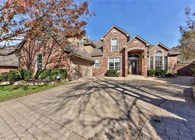 Property at 1609 Durham Ct, Edmond, OK 73013, 5 beds, 4 baths