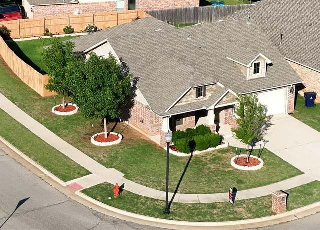 Property at 16200 Drywater Dr, Oklahoma City, OK 73170, 3 beds, 2 baths