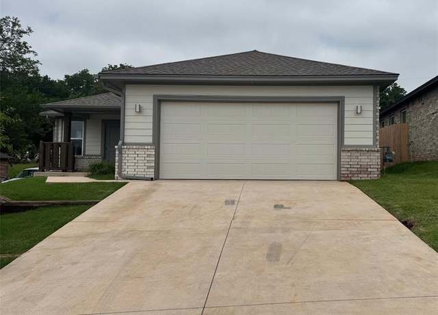 Property at 421 E 7th St, Arcadia, OK 73007, 3 beds, 2 baths