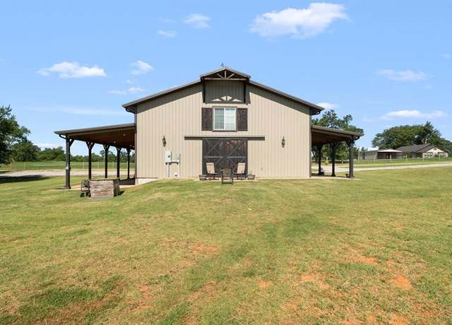 Property at 18186 SH 74b, Washington, OK 73093, 3 beds, 2 baths