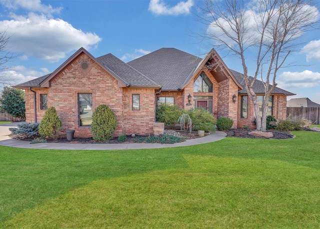 Property at 316 W Lakeview Rd, Elk City, OK 73644, 4 beds, 3.5 baths