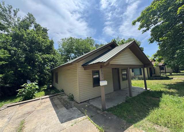 Property at 1120 Eureka St, Seminole, OK 74868, 2 beds, 1 bath