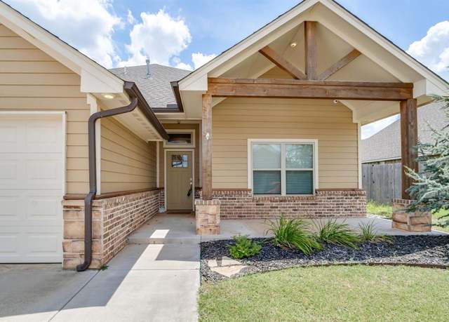 Property at 11200 SW 32nd St, Yukon, OK 73099, 4 beds, 2 baths