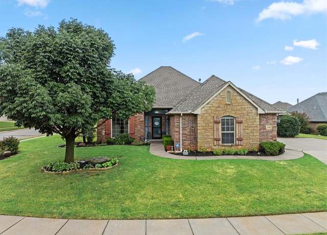 Property at 3101 Ash Grove Rd, Edmond, OK 73003, 4 beds, 2.5 baths