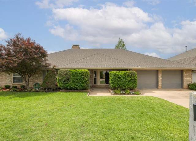 Property at 8717 Old Brompton Rd, Oklahoma City, OK 73132, 3 beds, 2.5 baths