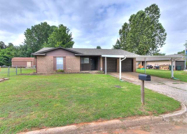 Property at 9604 NE 3rd St, Oklahoma City, OK 73130, 3 beds, 2 baths