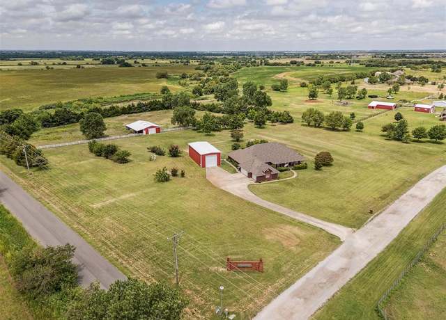 Property at 1501 Stable Rock Rd, Yukon, OK 73099, 4 beds, 3.5 baths