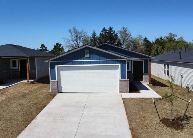 Property at 1304 Guthrie Farms Blvd, Guthrie, OK 73044, 2 beds, 2 baths