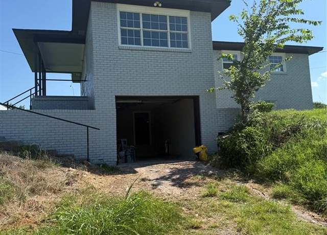 Property at 15224 E County Road 1540 Rd, Lindsay, OK 73052, 3 beds, 2 baths