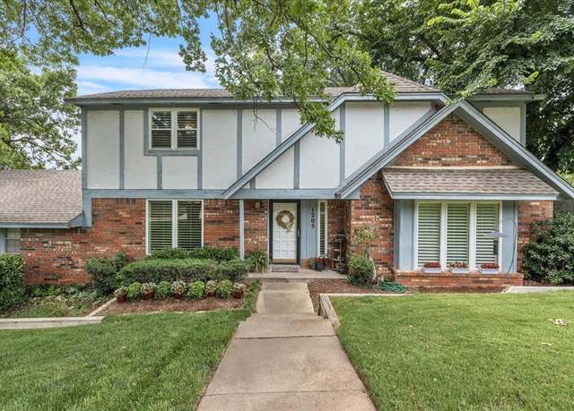 Property at 1205 Cedar Ridge Rd, Edmond, OK 73013, 4 beds, 2.5 baths