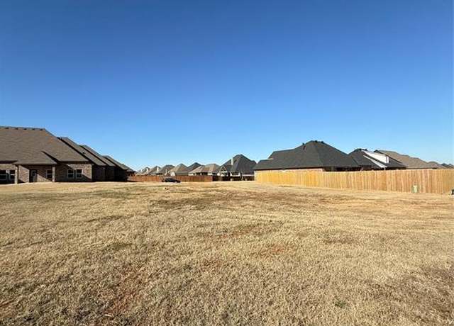 Property at 204 Braxton Way, Yukon, OK 73099