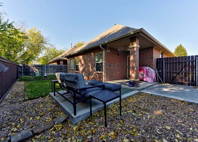 Property at 1244 SW 85th Ter, Oklahoma City, OK 73139, 2 beds, 2 baths