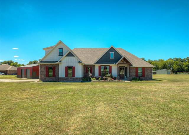 Property at 8690 80th St, Noble, OK 73068, 4 beds, 3.5 baths