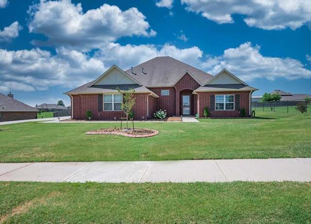 Property at 5800 SE 142nd St, Oklahoma City, OK 73165, 5 beds, 3 baths