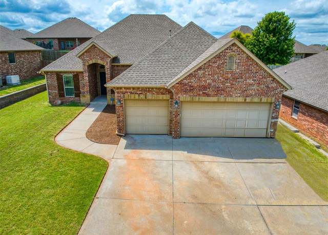 Property at 312 Horizon View Ct, Norman, OK 73071, 4 beds, 2 baths