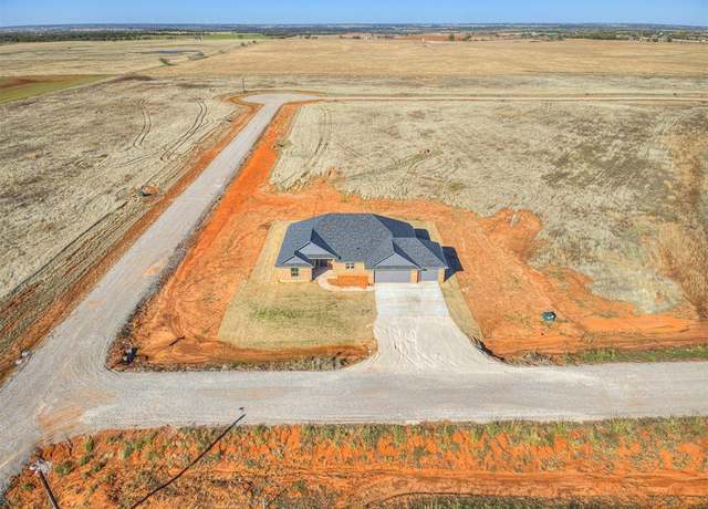 Property at 24947 Preakness Run, Cashion, OK 73016, 4 beds, 3 baths