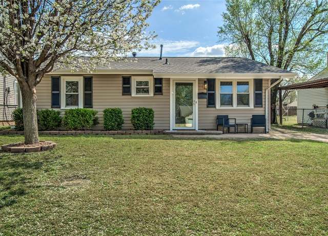 Property at 124 W Clegern Ave, Edmond, OK 73003, 3 beds, 1 bath