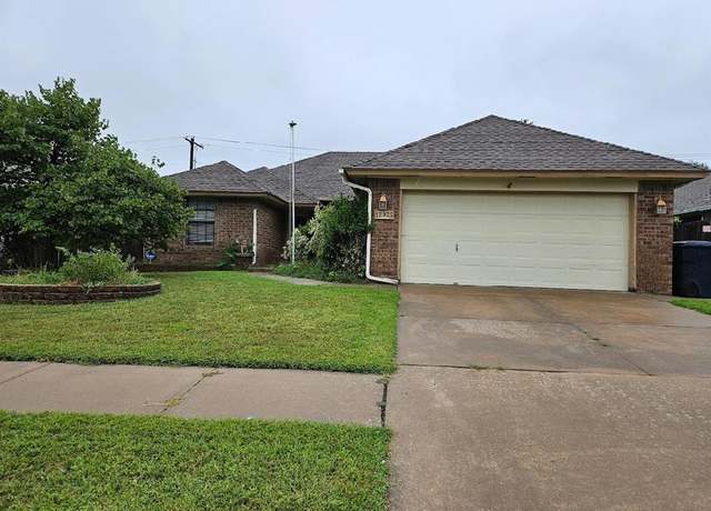 Property at 12925 Cloverleaf Ln, Oklahoma City, OK 73170, 3 beds, 2 baths