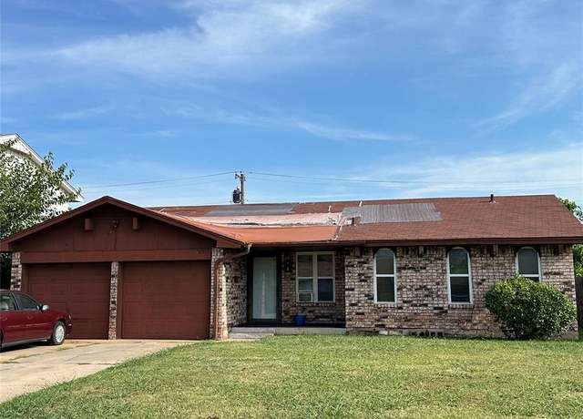 Property at 925 NE 81st St, Oklahoma City, OK 73114, 3 beds, 1.5 baths