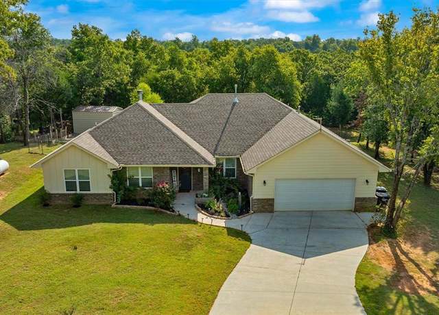 Property at 15430 Whispering Oaks Rd, Newalla, OK 74857, 4 beds, 2.5 baths