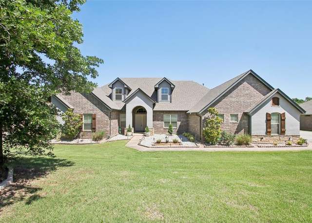Property at 5625 Courtland Ln, Choctaw, OK 73020, 4 beds, 3.5 baths