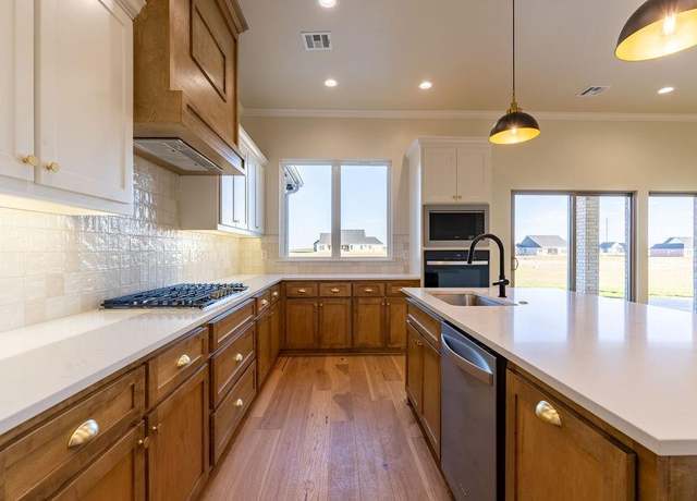 Property at 4334 White Ash Dr, Piedmont, OK 73078, 4 beds, 3.5 baths