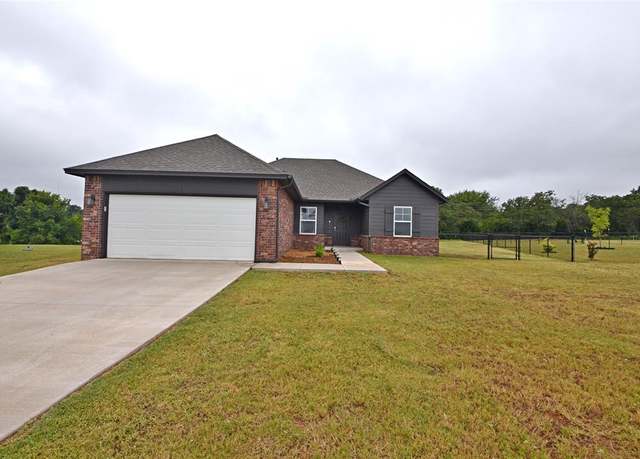 Property at 11675 Split Oak Cir, Guthrie, OK 73044, 3 beds, 2 baths