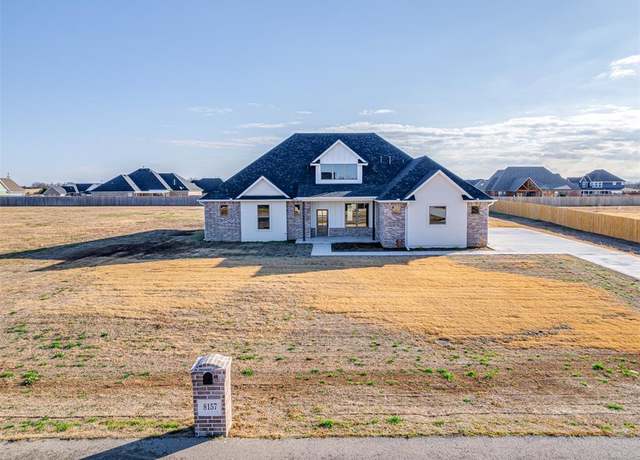 Property at 8157 Hunter Ct, Shawnee, OK 74804, 4 beds, 3 baths