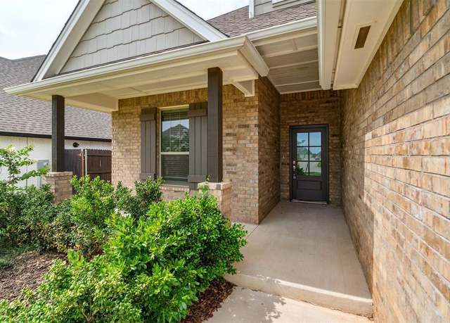 Property at 1513 Reid Pryor Rd, Norman, OK 73072, 5 beds, 2 baths