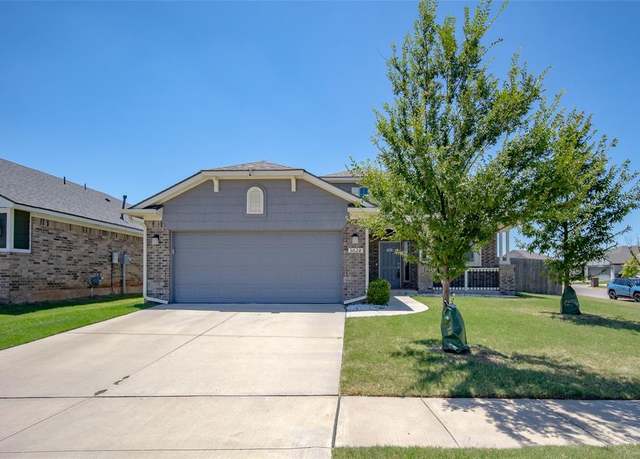 Property at 3028 Montane Dr, Norman, OK 73069, 3 beds, 2 baths