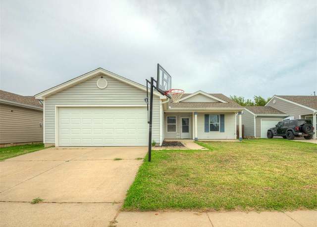 Property at 1009 SW 153rd St, Oklahoma City, OK 73170, 3 beds, 2 baths
