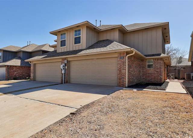 Property at 2172 Buena Vida Ln, Edmond, OK 73013, 6 beds, 5 baths