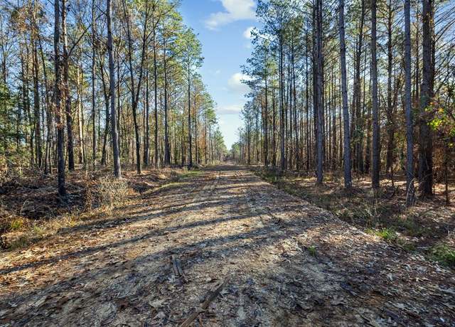 Property at 14 Big Pnes, Broken Bow, OK 74728