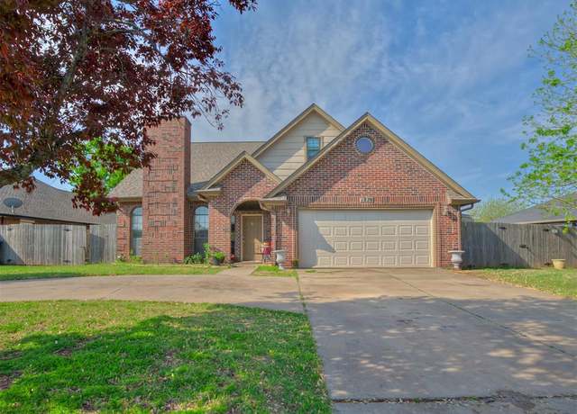 Property at 1828 NW 176th St, Edmond, OK 73012, 3 beds, 2.5 baths