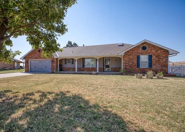 Property at 1611 Anna Pl, Kingfisher, OK 73750, 3 beds, 2 baths