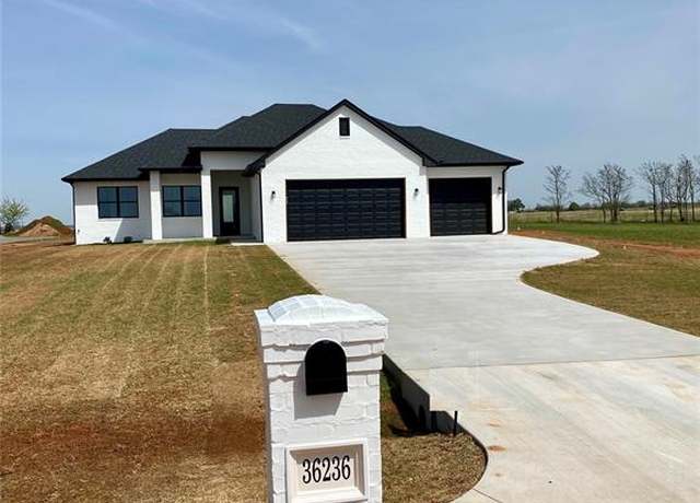 Property at 36236 Prairie Rdg, Shawnee, OK 74804, 3 beds, 2.5 baths