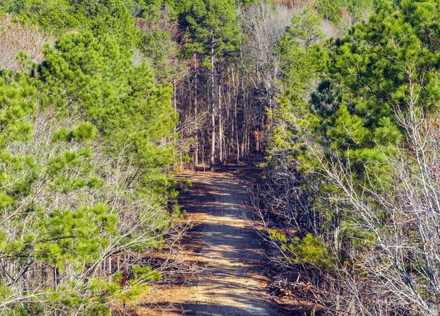 Property at 16 Big Pnes, Broken Bow, OK 74728