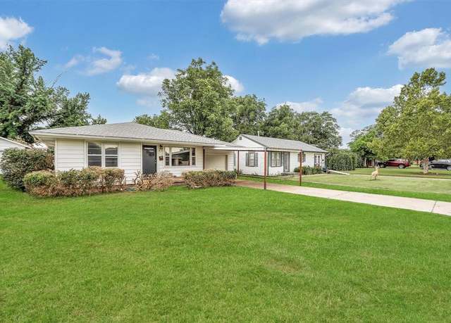 Property at 1712 W B Ave, Elk City, OK 73644, 2 beds, 1 bath