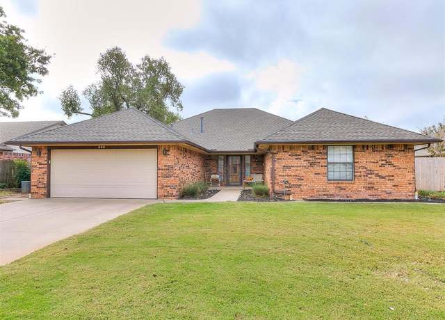 Property at 808 SW 113th St, Oklahoma City, OK 73170, 3 beds, 2 baths